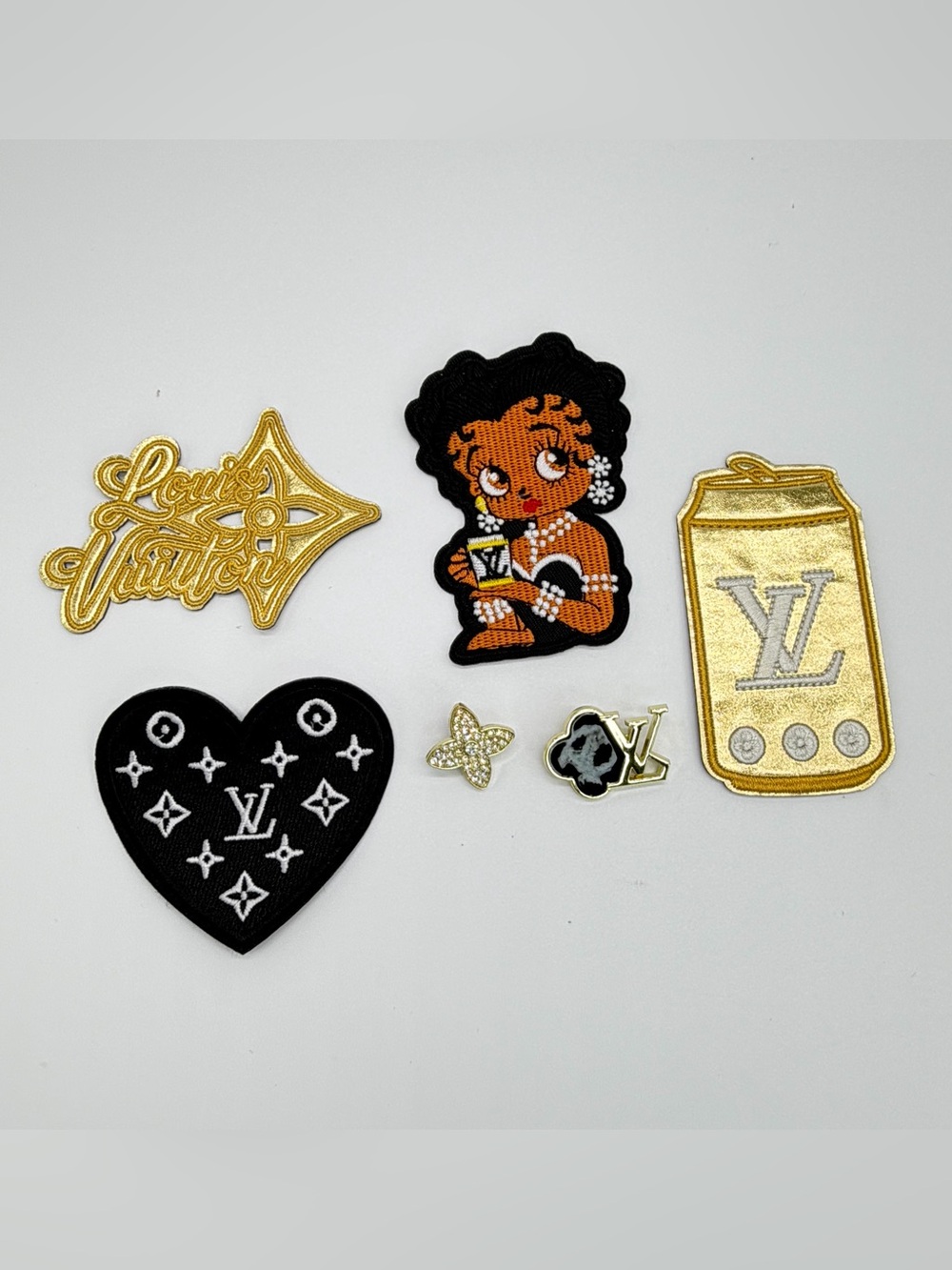 New 6pc Betty Boop Iron-on patch/brooch set